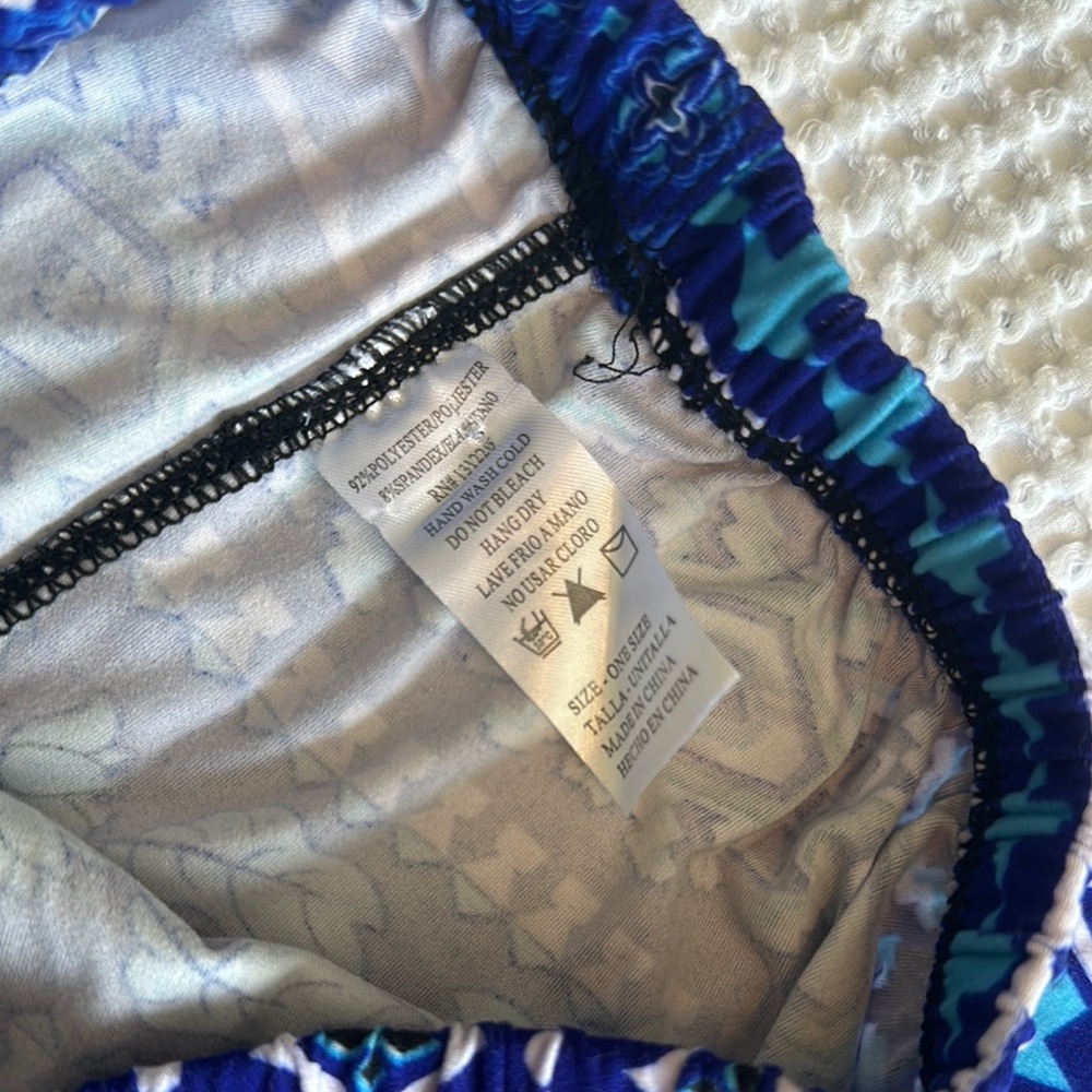 Blue Patterned Leggings - Picture 3 of 3